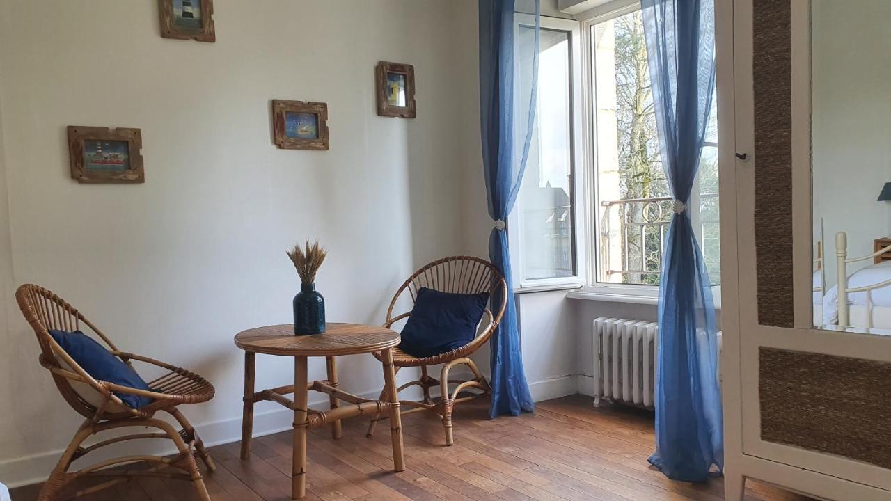 Cosy Er Lann Gîte Séquoïa Val-Couesnon Exterior foto